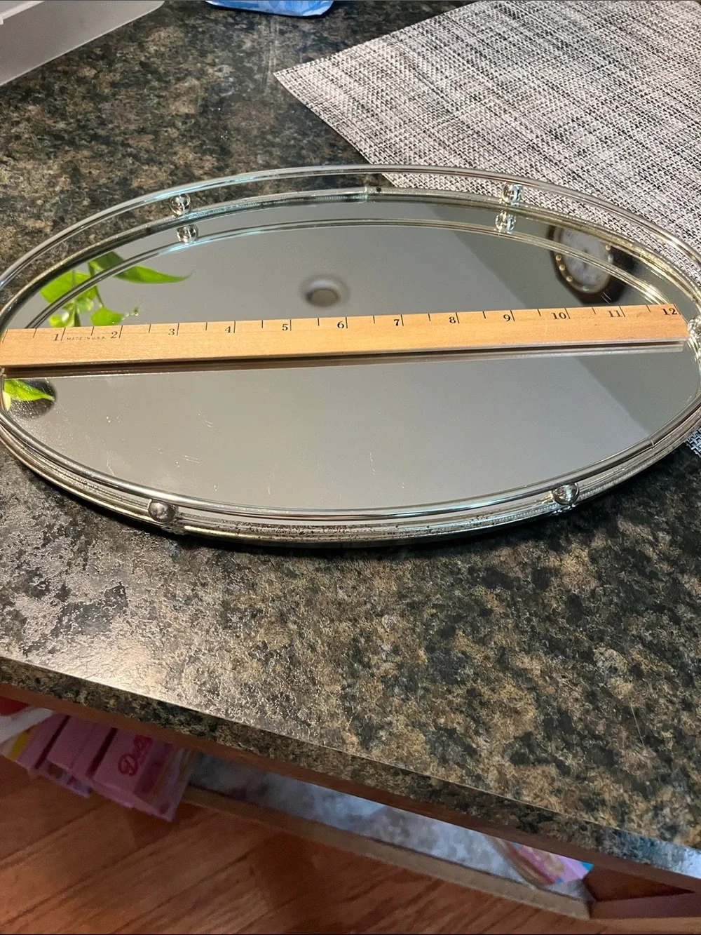 Silver Accent Oval Vanity Tray - Mirror Finish